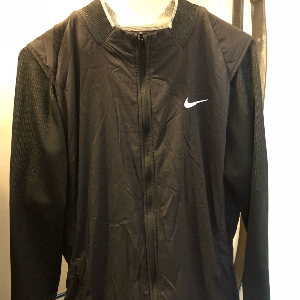 Men’s Nike Zip Up Sports Jacket